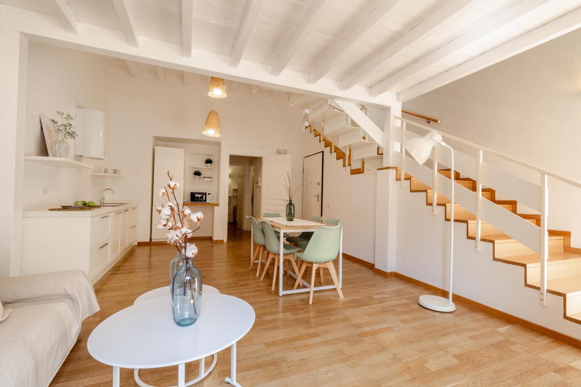 Domus De Silva - Appartamento In Centro Storico A กาญารี ภายนอก รูปภาพ